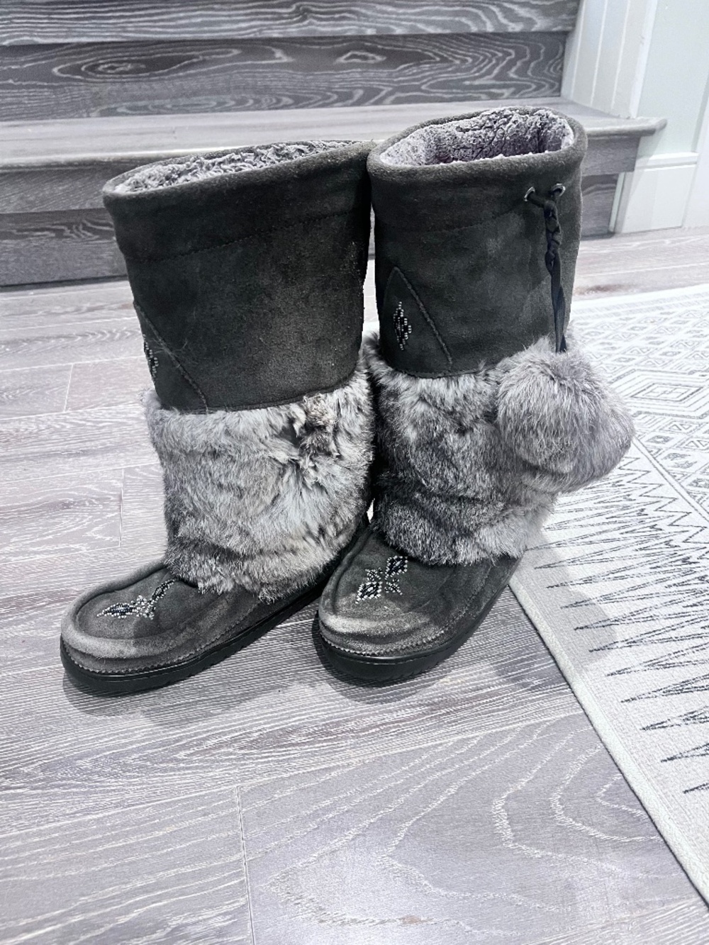 Manitobah mukluk waterproof snowy owl boots